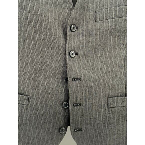 INC Inc International Concepts Men's Gray Slim Fit Striped Sleeveless Vest SZ M - Picture 6 of 10